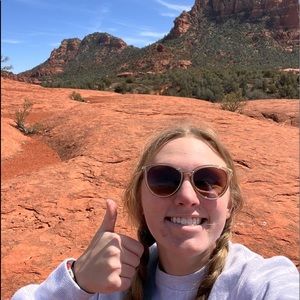 Meet your Posher, Grace